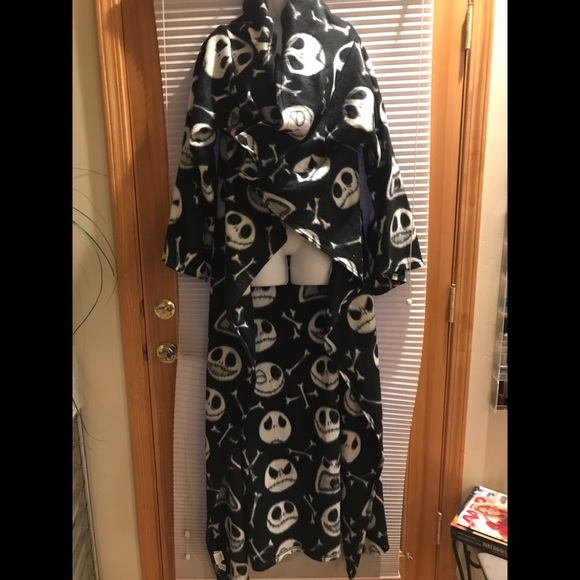 Disney Other - Comfy Throw:Snuggie Nightmare Before Christmas Disney Other - Comfy Throw:Snuggie Nightmare Before Christmas